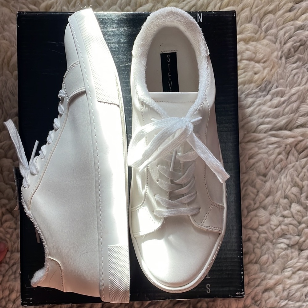 Steven by Steve Madden All White Ruella Sneaker